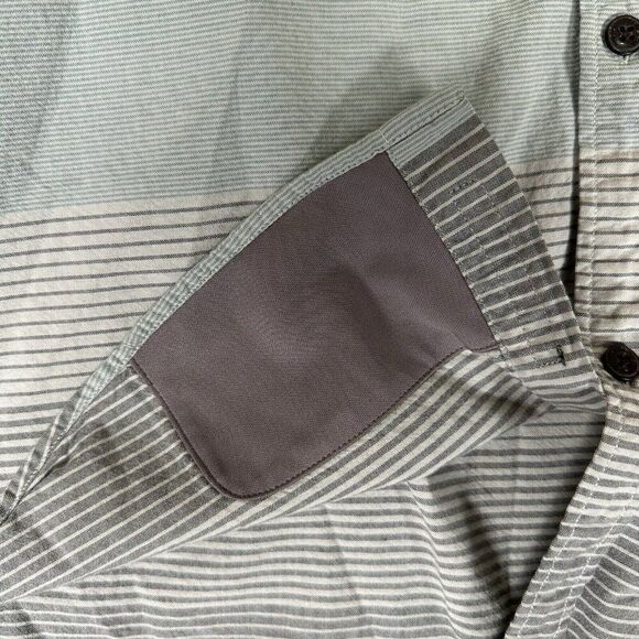 Howler Brothers San Gabriel Shirt‎ Mens XL Grey Striped Short Sleeve Button Up - Picture 7 of 7